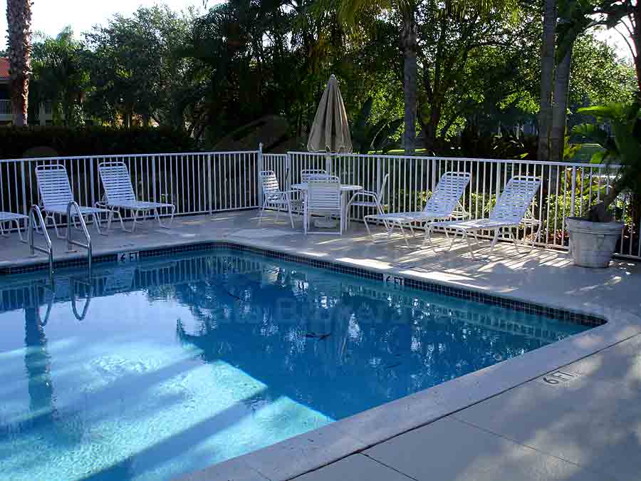 DIAMOND LAKE Community Pool and Sun Deck Furnishings